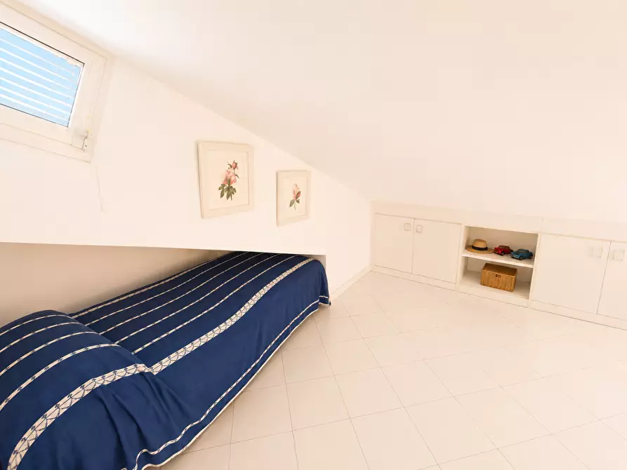 Immagine 33 di Casa bifamiliare in vendita  a Montignoso