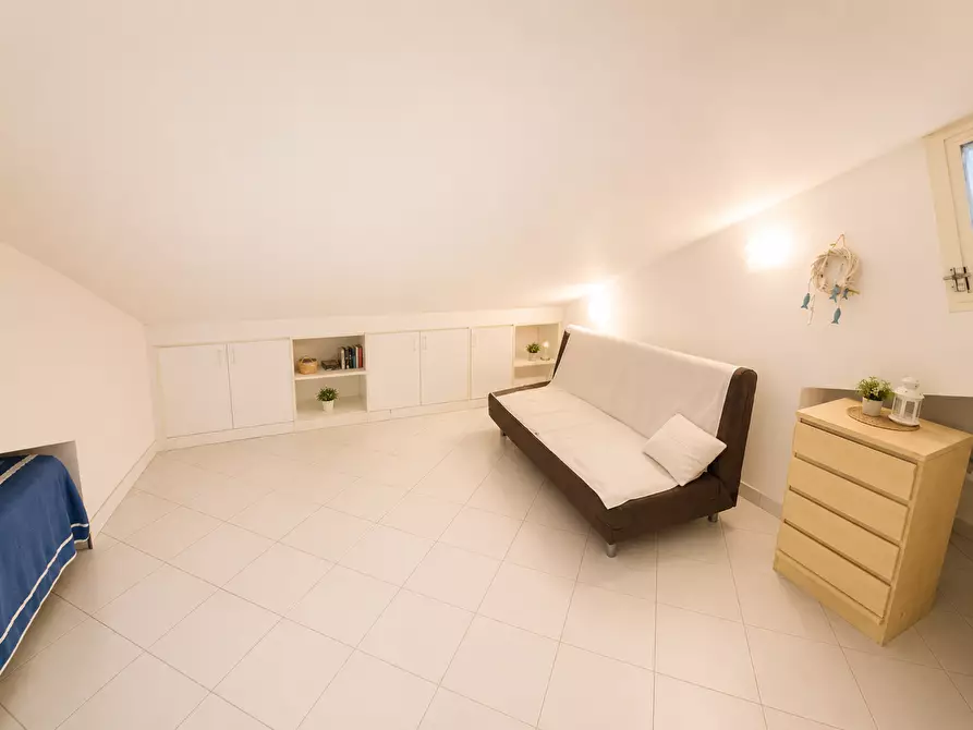 Immagine 32 di Casa bifamiliare in vendita  a Montignoso