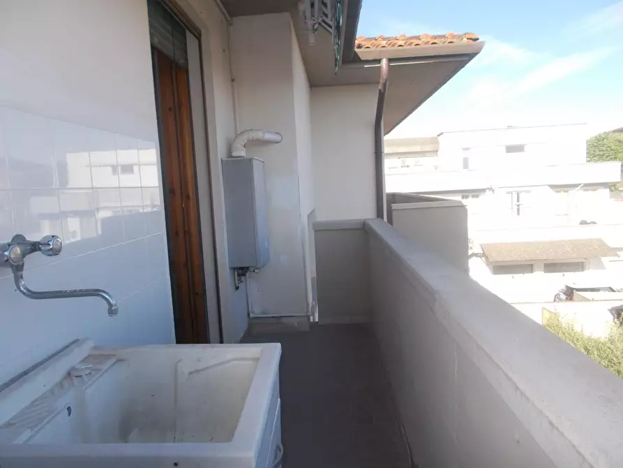 Immagine 8 di Appartamento in affitto  a Ponsacco