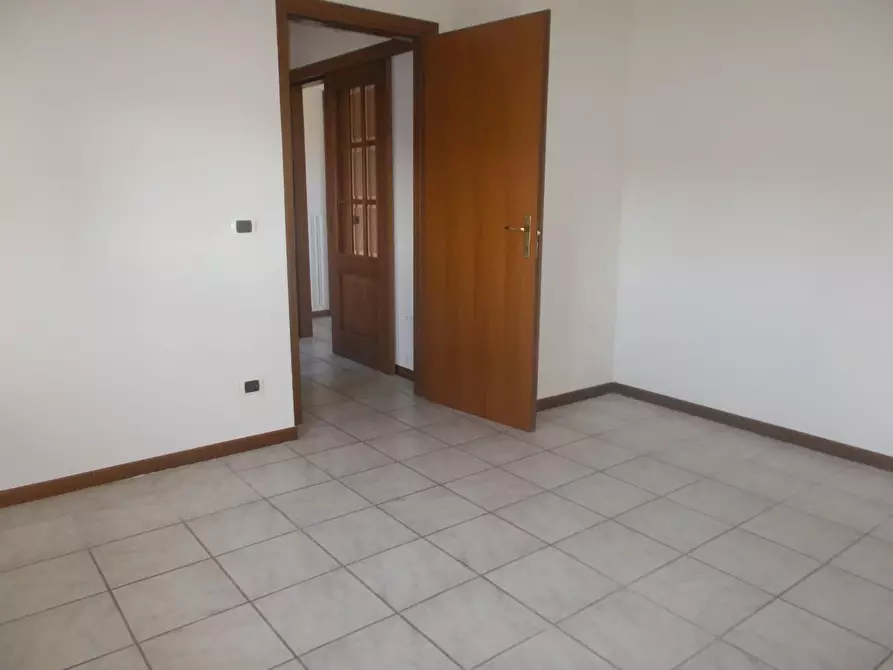 Immagine 4 di Appartamento in affitto  a Ponsacco