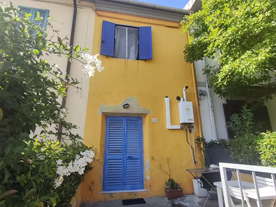 Immagine 1 di Appartamento in vendita  a Pisa