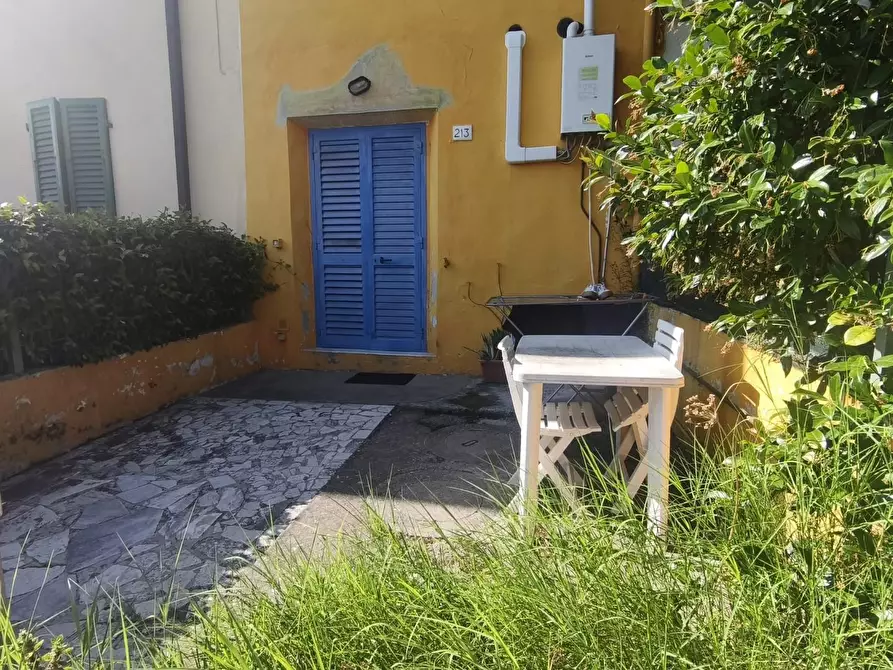 Immagine 15 di Appartamento in vendita  a Pisa