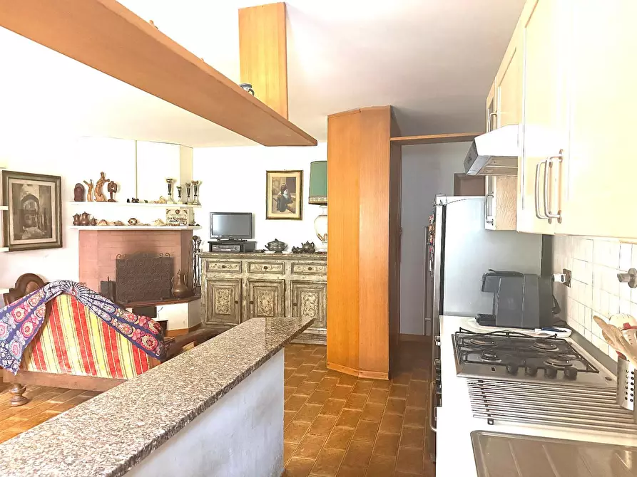 Immagine 7 di Appartamento in vendita  a Empoli