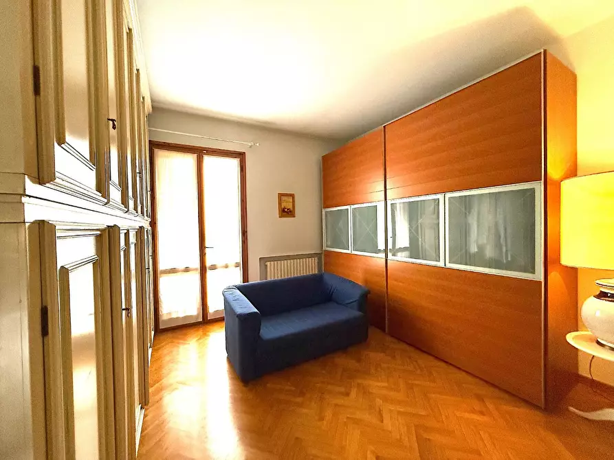 Immagine 17 di Appartamento in vendita  a Empoli
