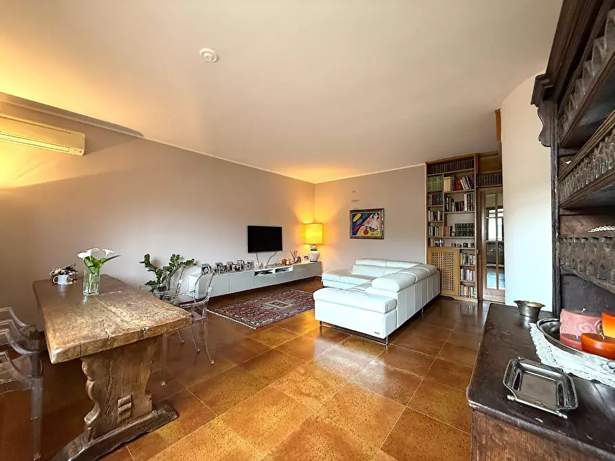 Immagine 3 di Appartamento in vendita  a Empoli