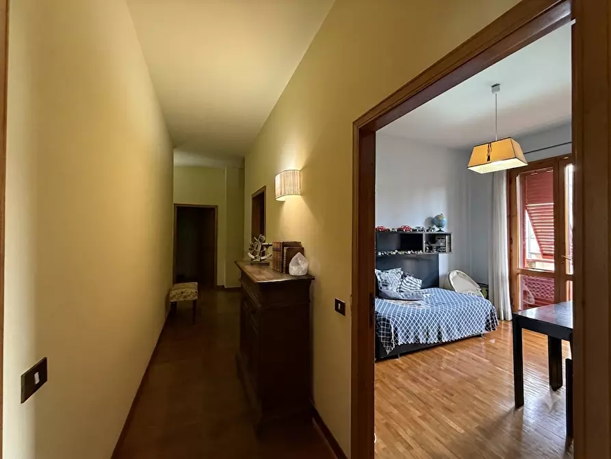 Immagine 25 di Appartamento in vendita  a Empoli