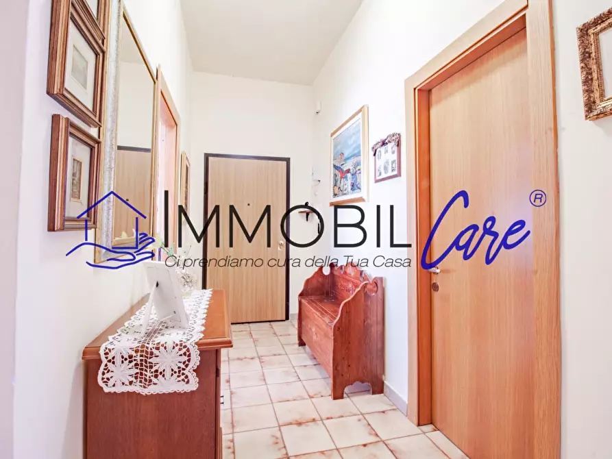 Immagine 9 di Appartamento in vendita  a Livorno