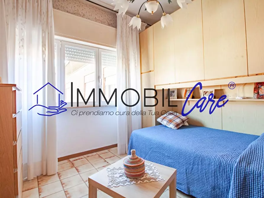 Immagine 14 di Appartamento in vendita  a Livorno