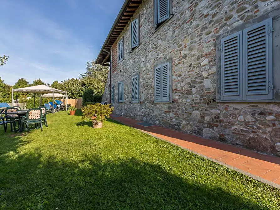 Immagine 2 di Albergo/B&B/Residence in vendita  a Lucca
