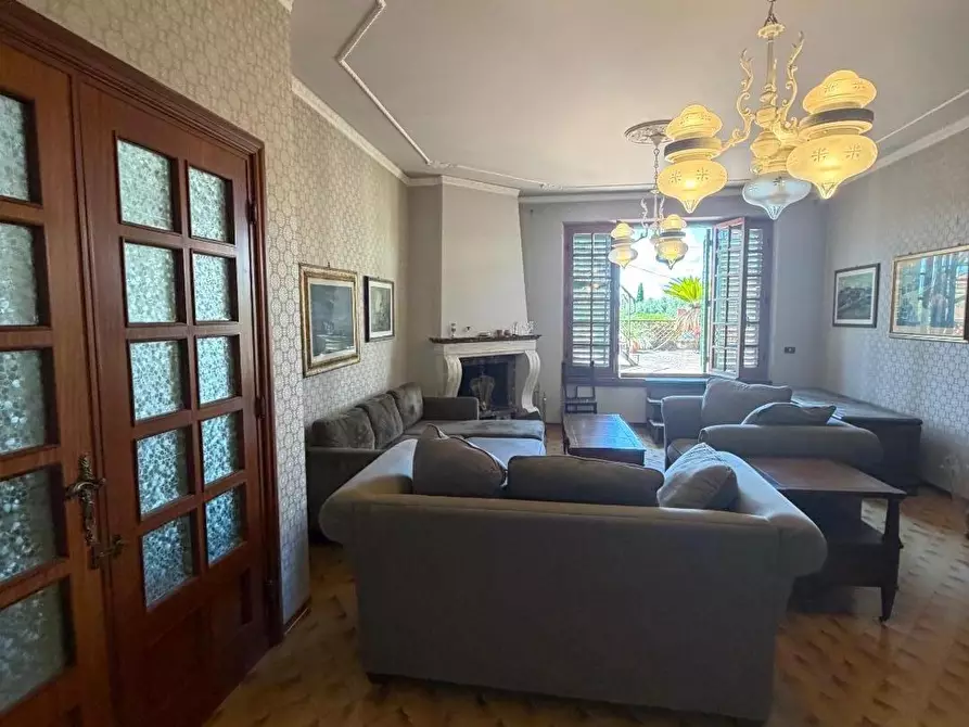 Immagine 2 di Casa semindipendente in affitto  a Castelnuovo Magra