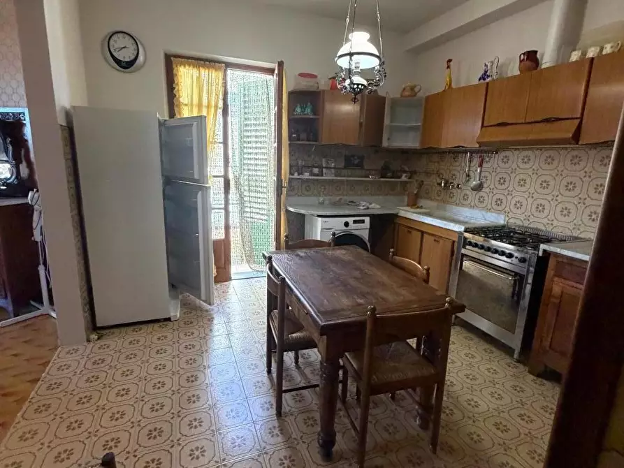 Immagine 5 di Casa semindipendente in affitto  a Castelnuovo Magra