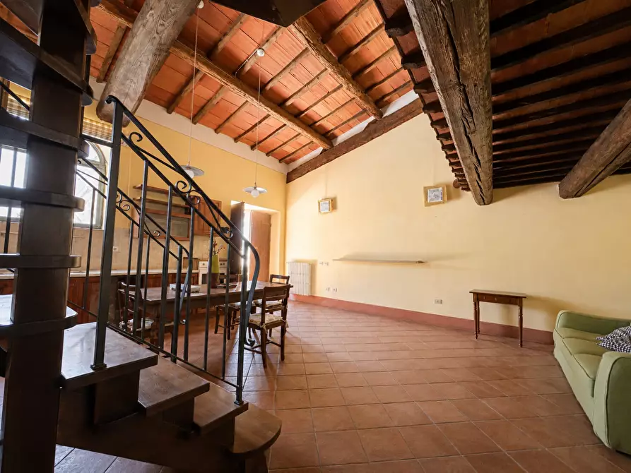 Immagine 5 di Porzione di casa in affitto  a Capannori