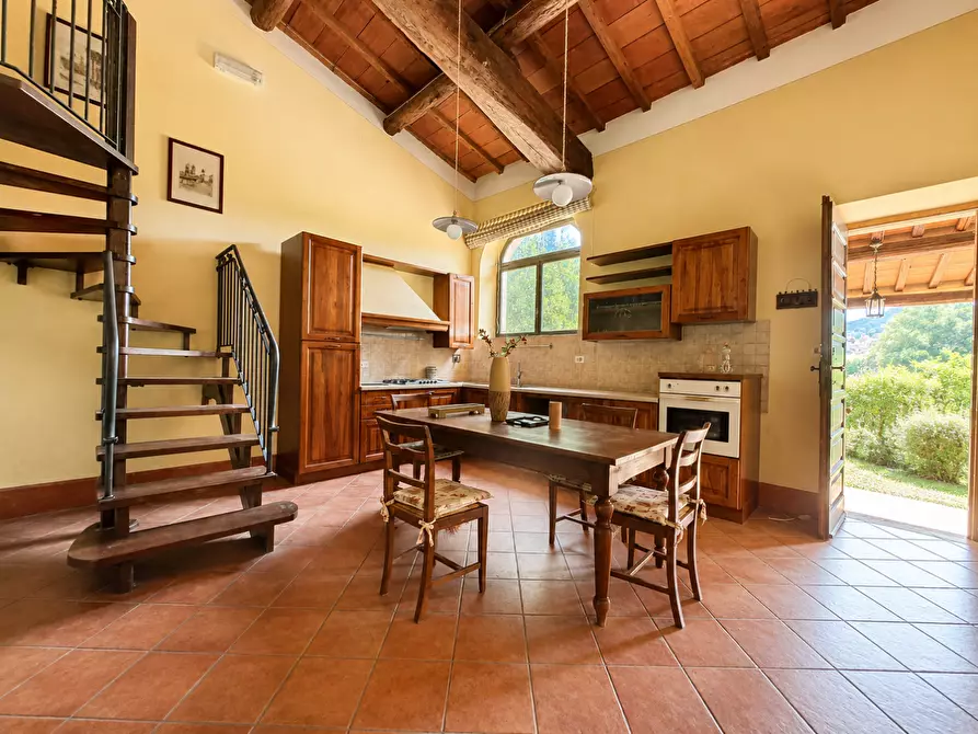 Immagine 2 di Porzione di casa in affitto  a Capannori