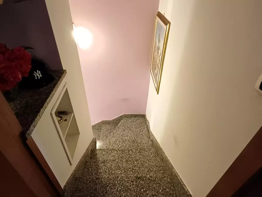 Immagine 11 di Villetta a schiera in vendita  a Vinci