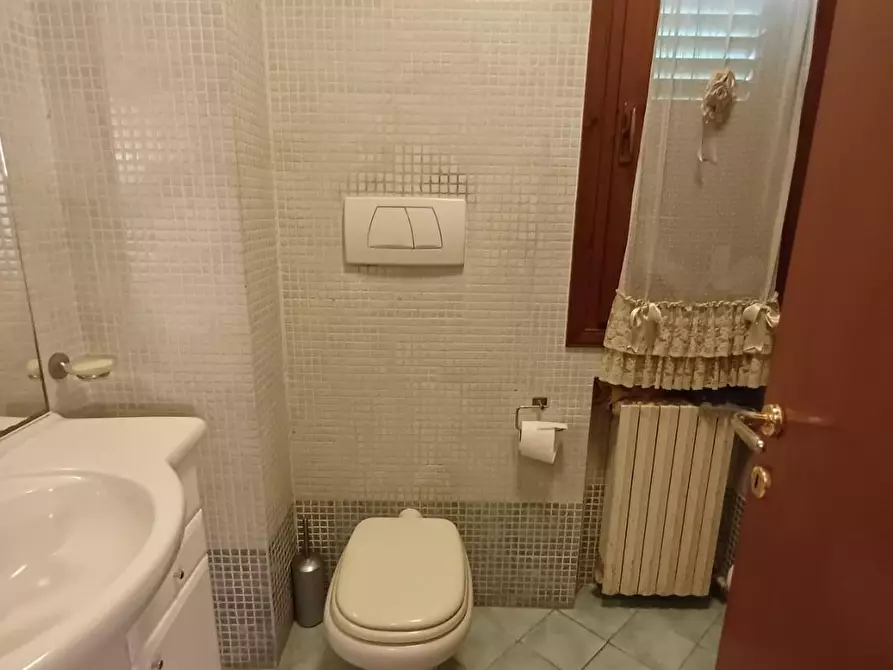 Immagine 12 di Villetta a schiera in vendita  a Vinci