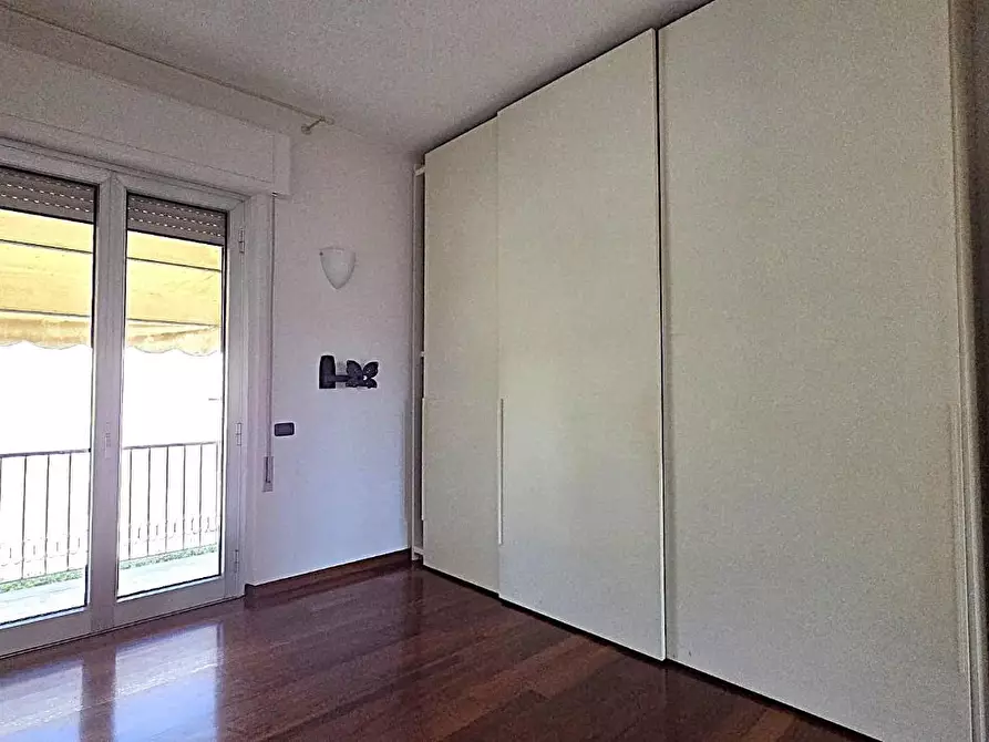 Immagine 25 di Casa bifamiliare in vendita  a Lucca