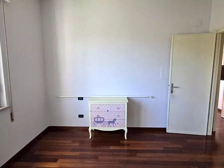 Immagine 18 di Casa bifamiliare in vendita  a Lucca