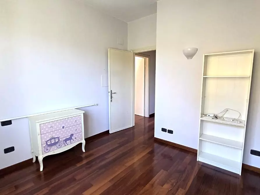 Immagine 16 di Casa bifamiliare in vendita  a Lucca