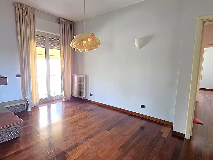 Immagine 6 di Casa bifamiliare in vendita  a Lucca