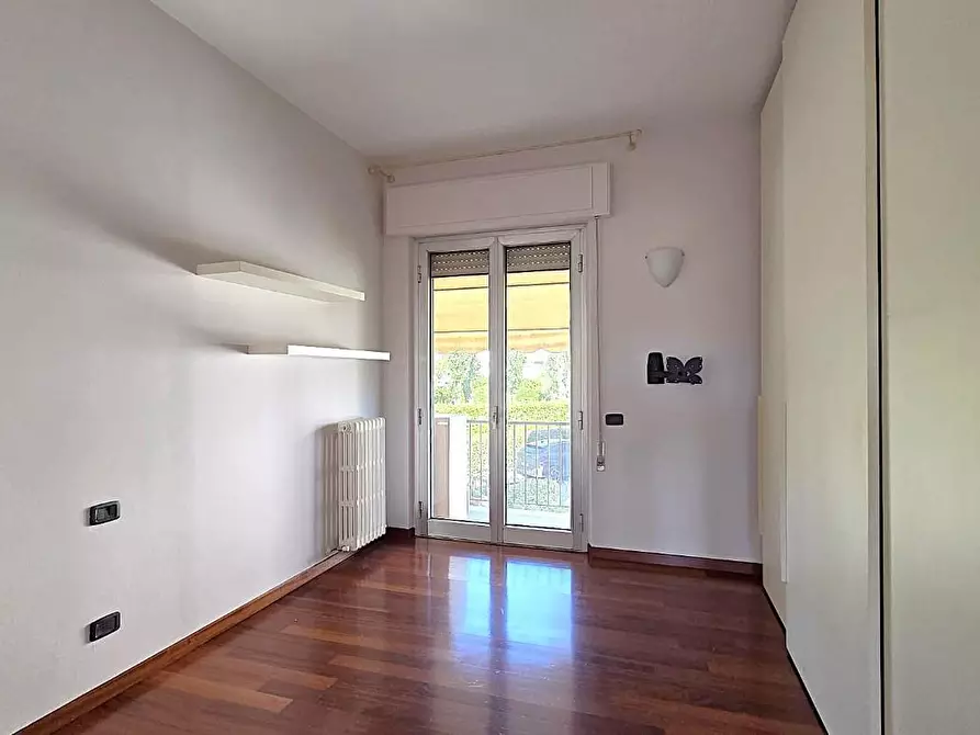 Immagine 26 di Casa bifamiliare in vendita  a Lucca
