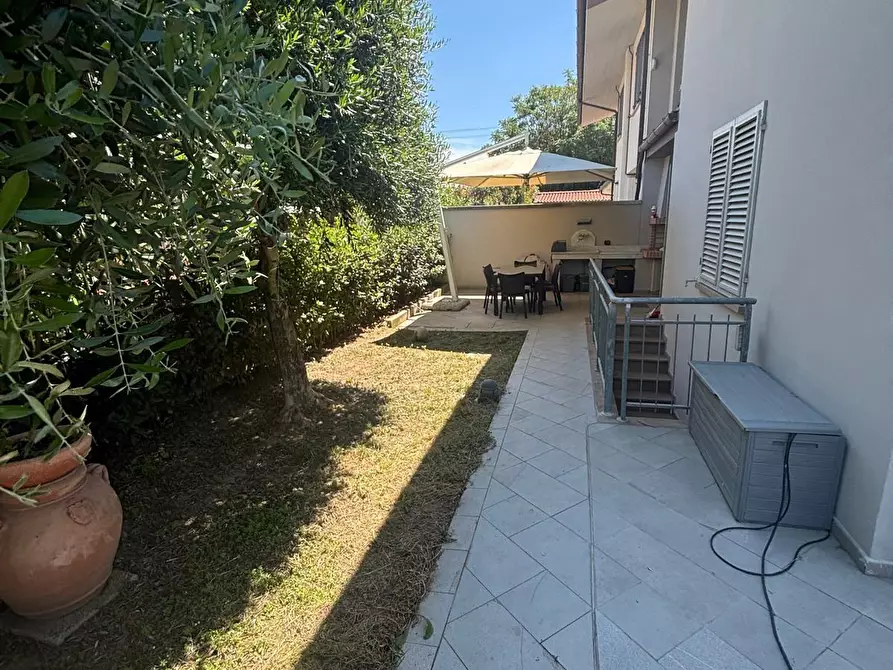 Immagine 12 di Casa bifamiliare in vendita  a Montelupo Fiorentino