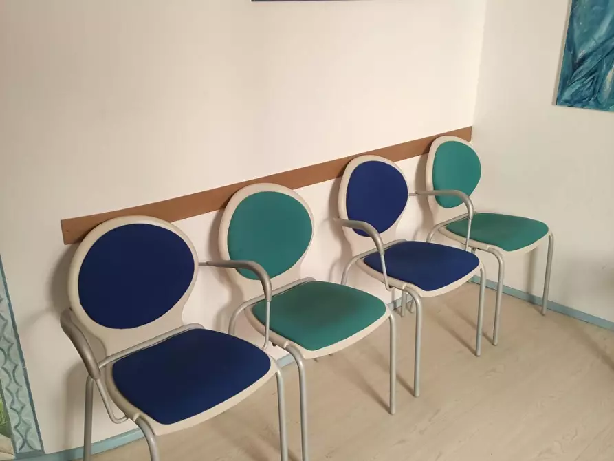 Immagine 8 di Laboratorio in vendita  a Castelnuovo Berardenga