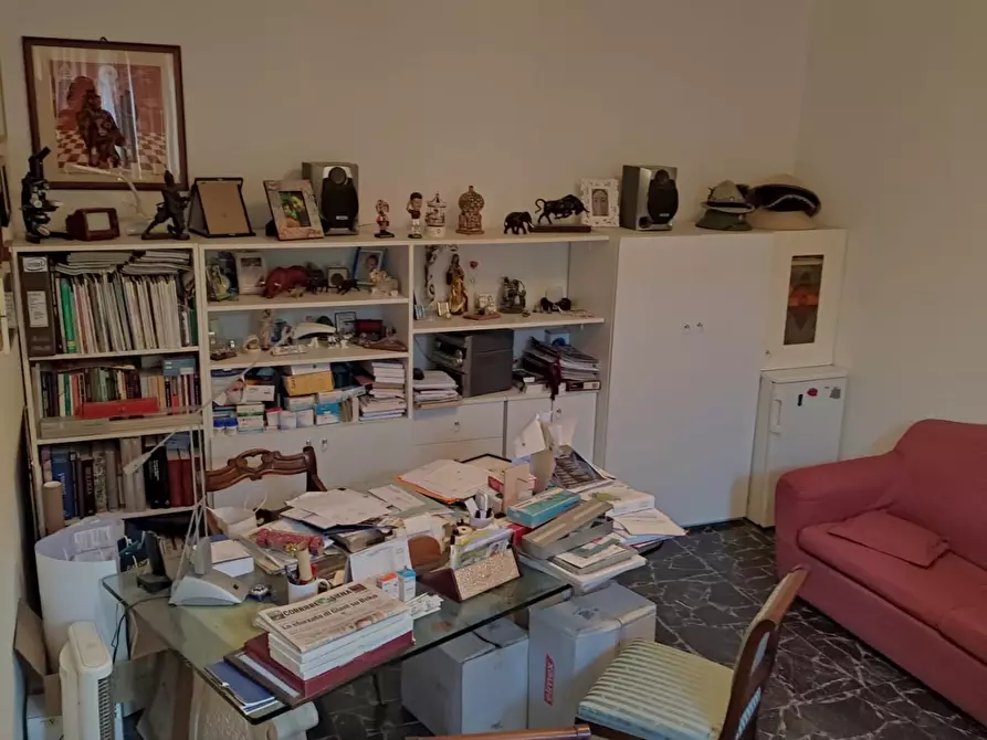 Immagine 2 di Laboratorio in vendita  a Castelnuovo Berardenga