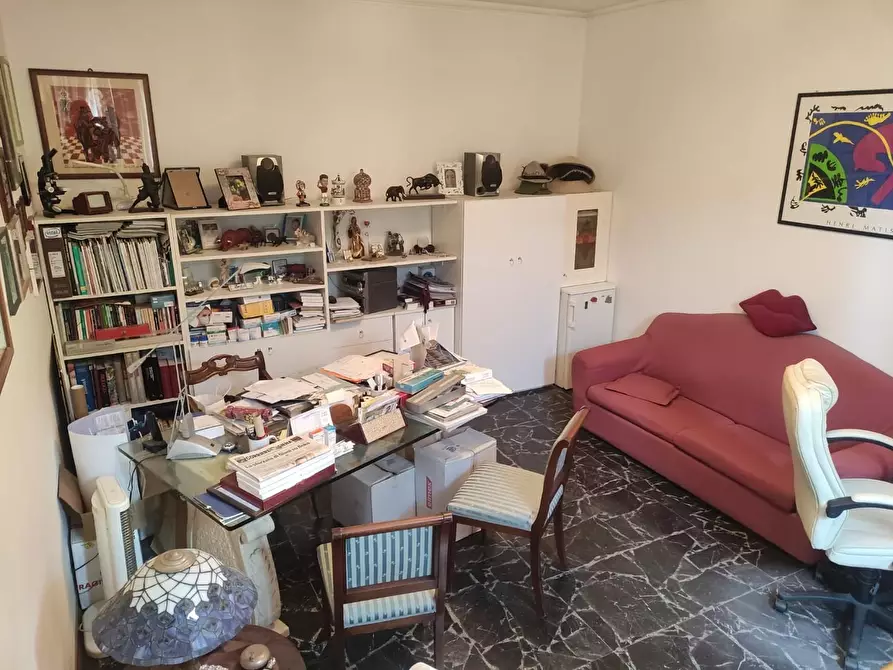 Immagine 5 di Laboratorio in vendita  a Castelnuovo Berardenga