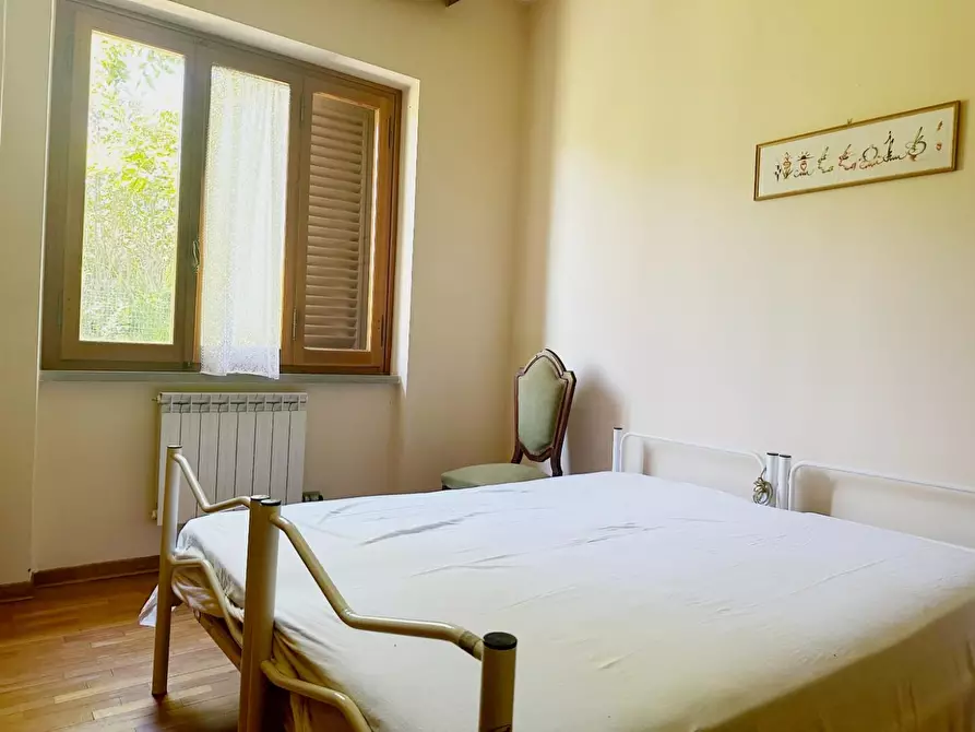Immagine 13 di Villa in vendita  a Marliana