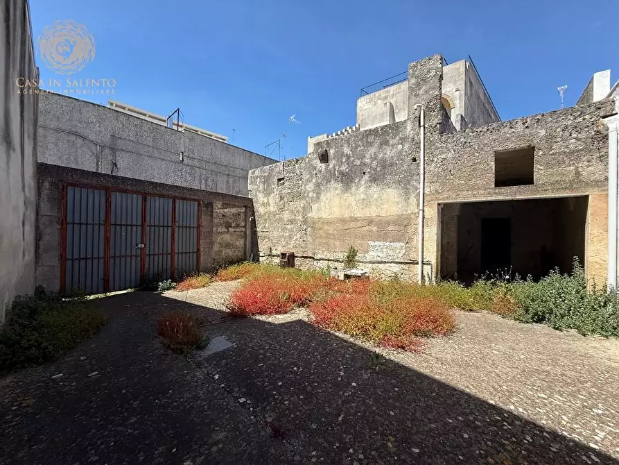 Immagine 12 di Appartamento in vendita  a Alessano