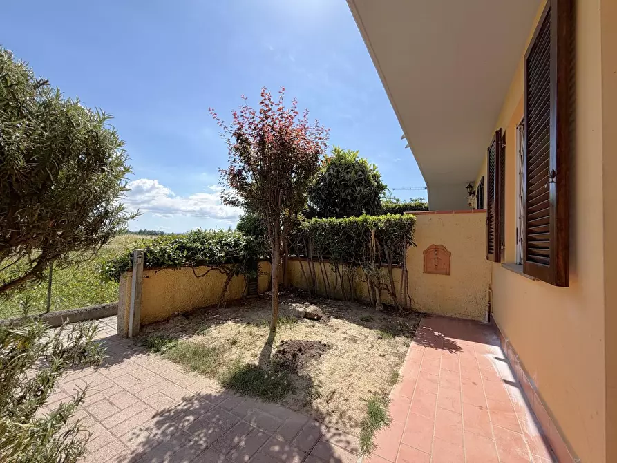 Immagine 31 di Villetta a schiera in vendita  a Pontedera