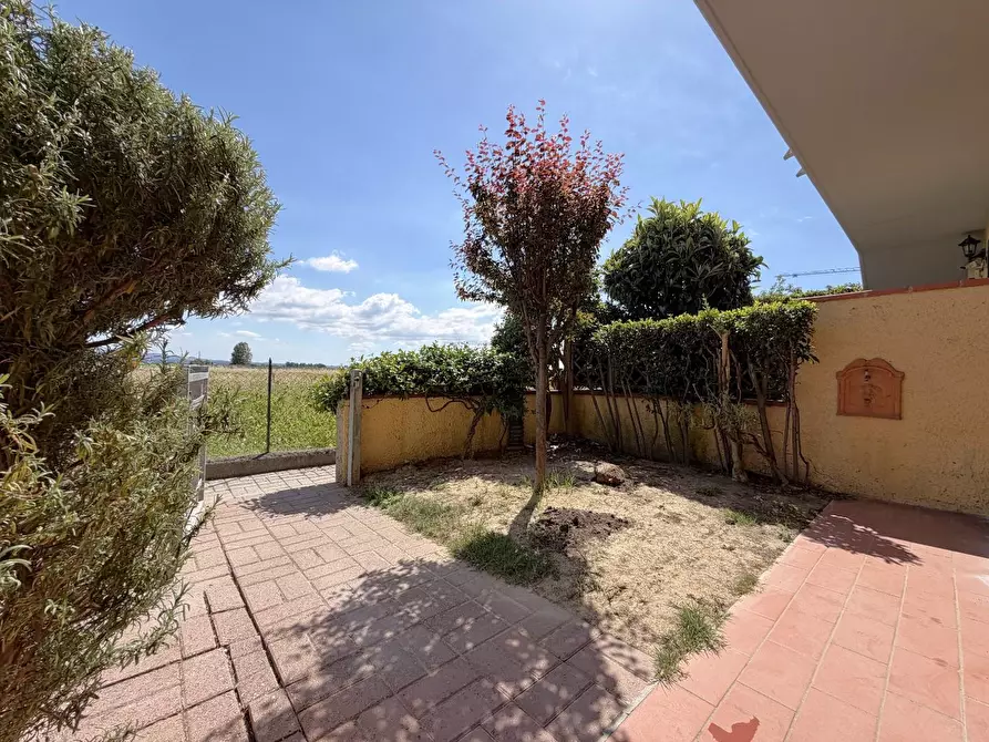 Immagine 32 di Villetta a schiera in vendita  a Pontedera