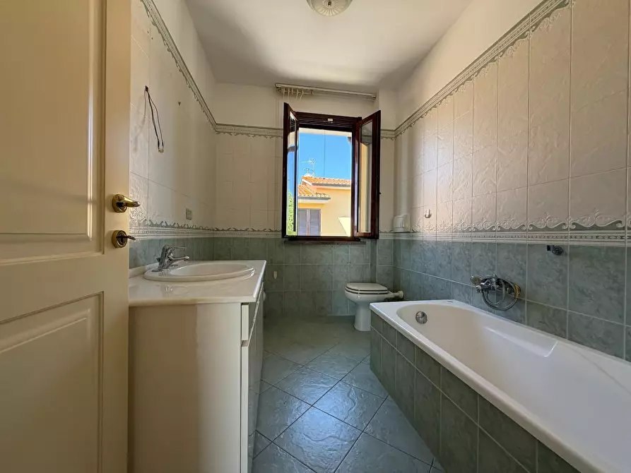 Immagine 27 di Villetta a schiera in vendita  a Pontedera