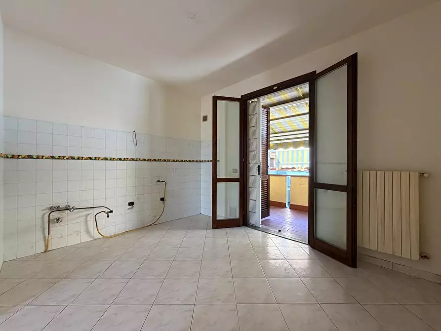 Immagine 12 di Villetta a schiera in vendita  a Pontedera