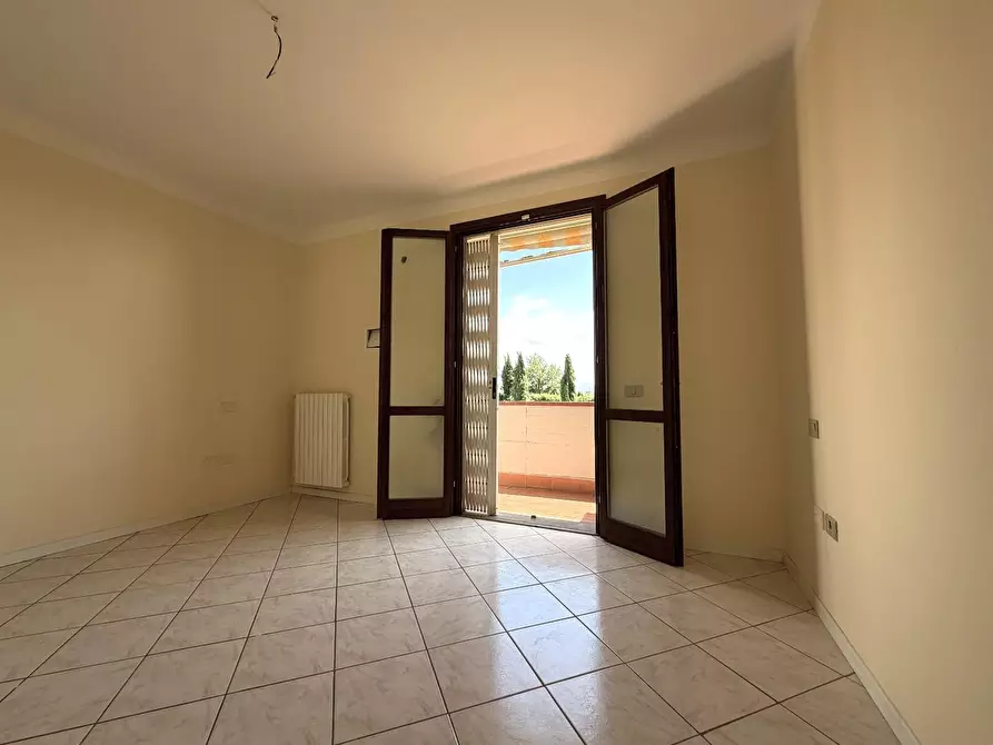 Immagine 22 di Villetta a schiera in vendita  a Pontedera