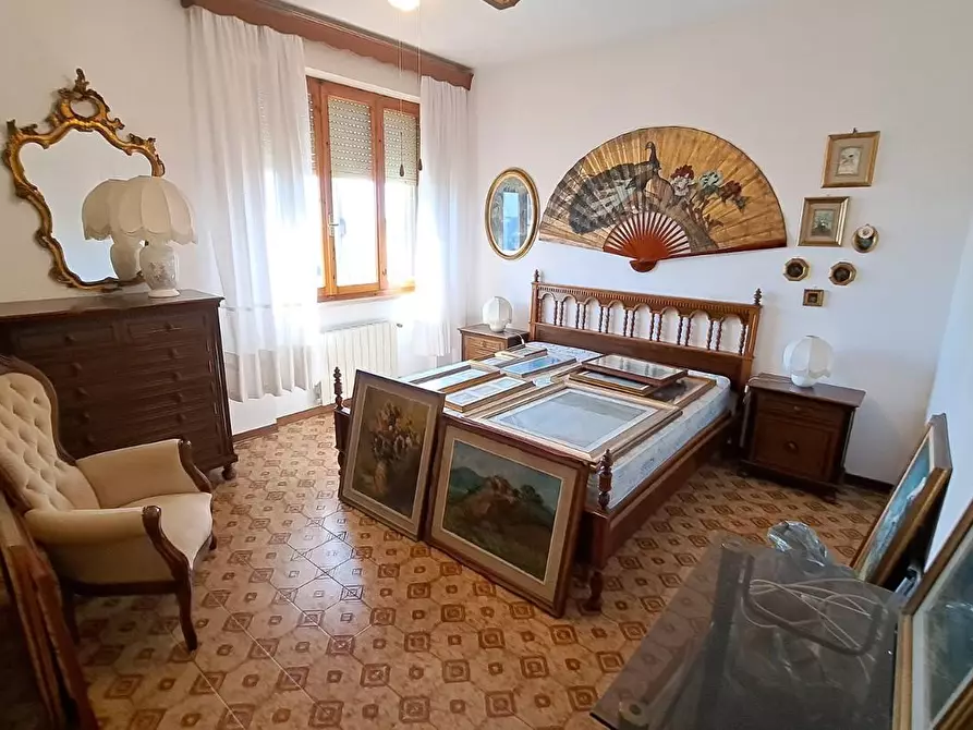 Immagine 10 di Appartamento in vendita  a Livorno