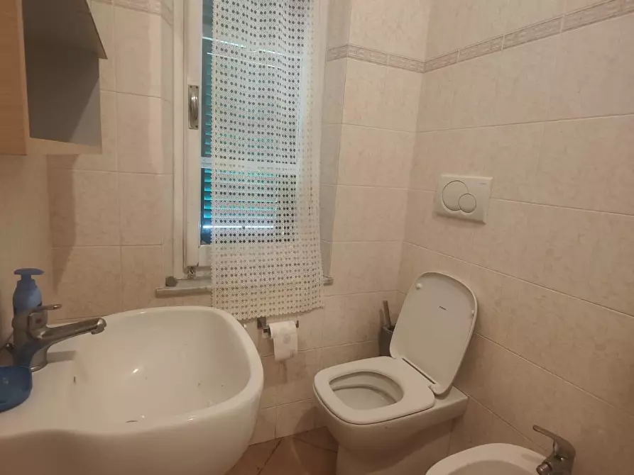 Immagine 11 di Porzione di casa in affitto  a Ameglia