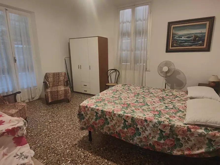 Immagine 3 di Porzione di casa in affitto  a Ameglia