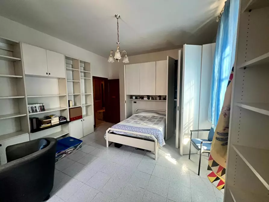 Immagine 16 di Appartamento in vendita  a Barga