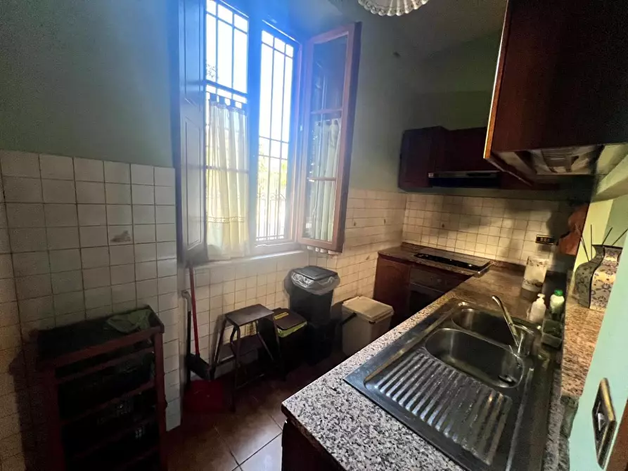 Immagine 8 di Appartamento in vendita  a Barga