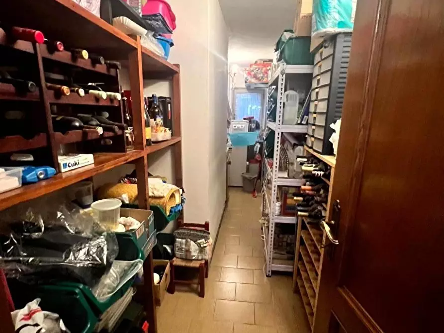 Immagine 19 di Appartamento in vendita  a Barga