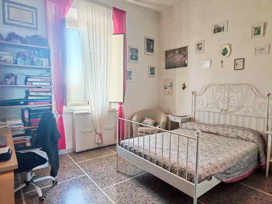 Immagine 11 di Appartamento in vendita  a Pisa
