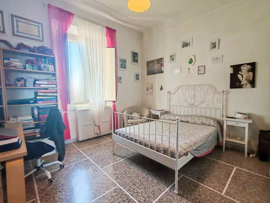 Immagine 12 di Appartamento in vendita  a Pisa