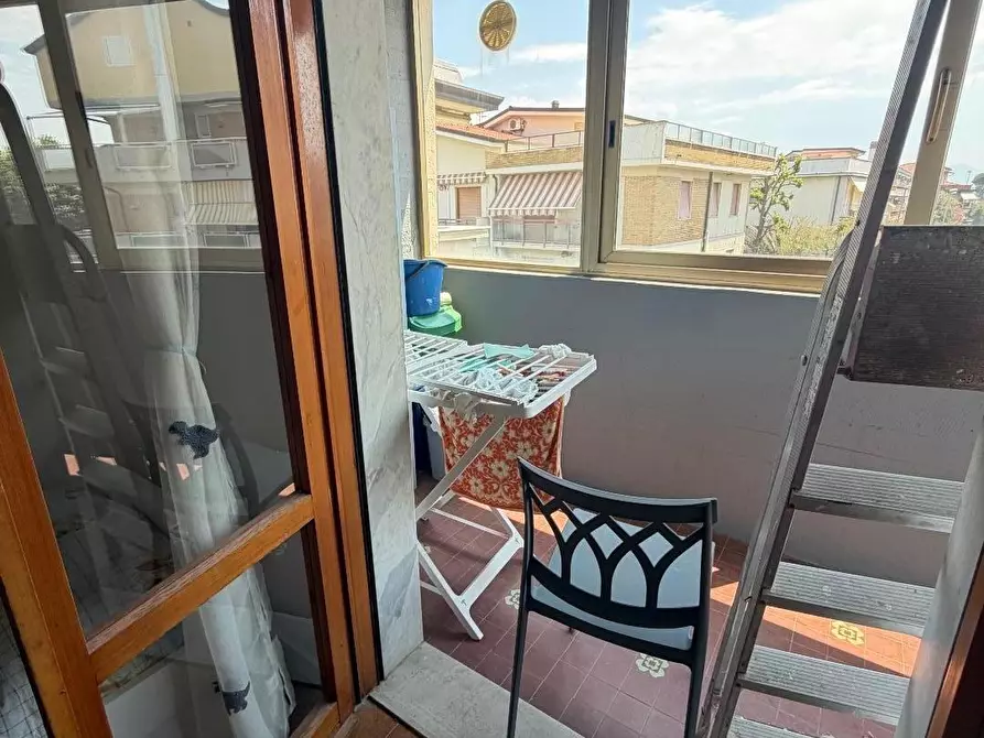 Immagine 22 di Mansarda in vendita  a Carrara