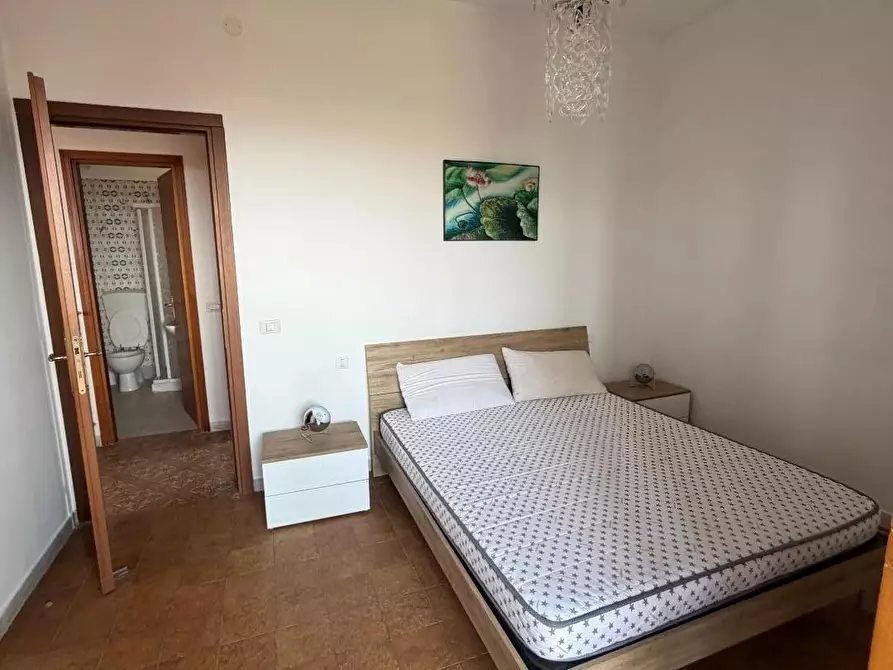 Immagine 24 di Mansarda in vendita  a Carrara