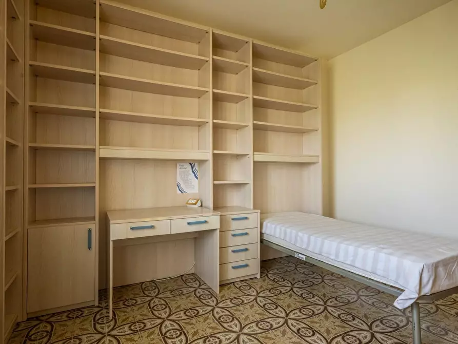 Immagine 22 di Appartamento in vendita  a Pontedera