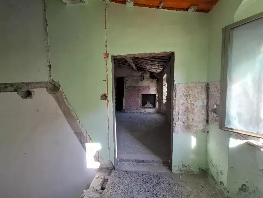 Immagine 16 di Terratetto in vendita  a Carrara