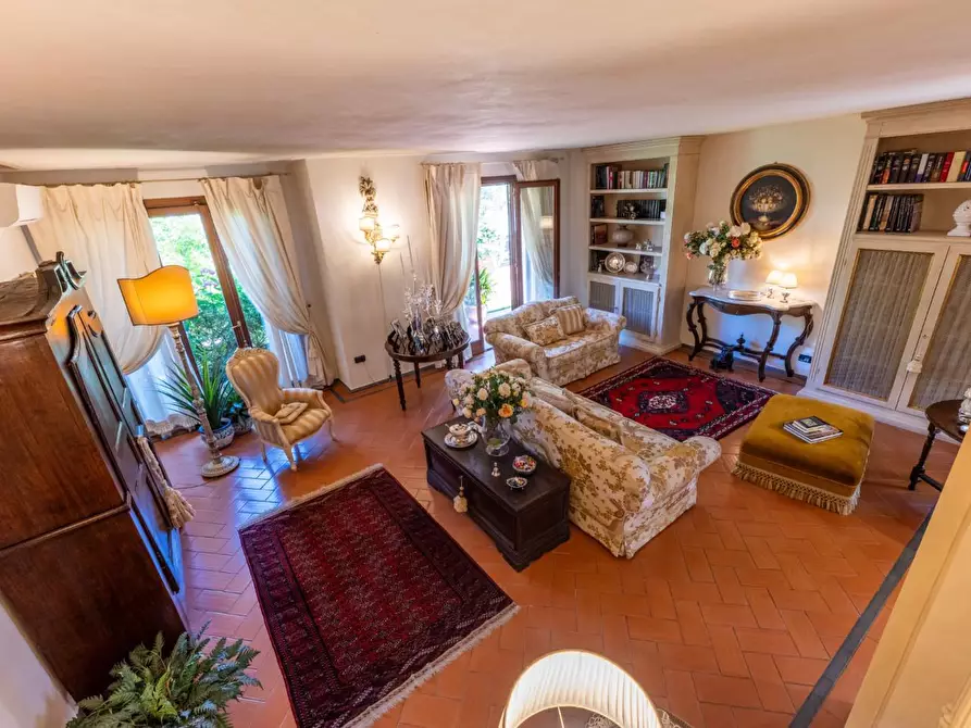 Immagine 4 di Casa bifamiliare in vendita  a San Giuliano Terme