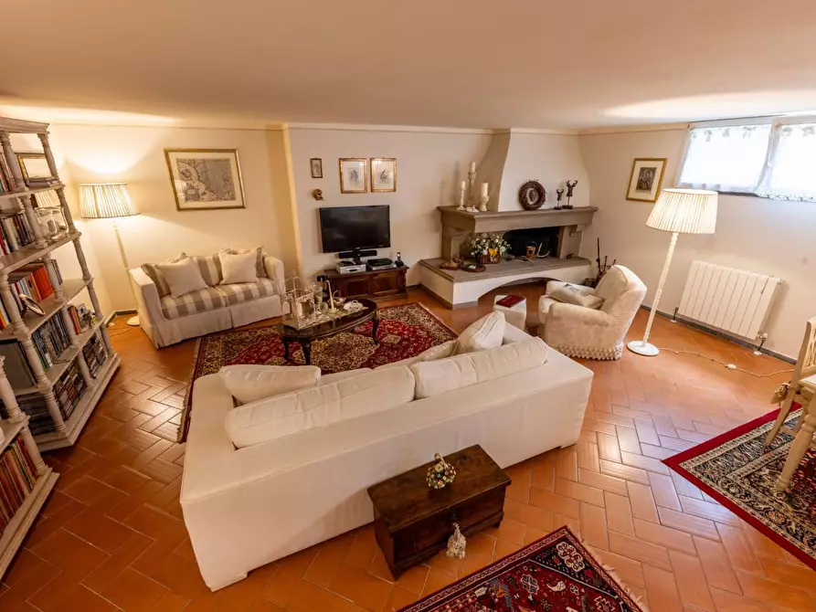 Immagine 3 di Casa bifamiliare in vendita  a San Giuliano Terme