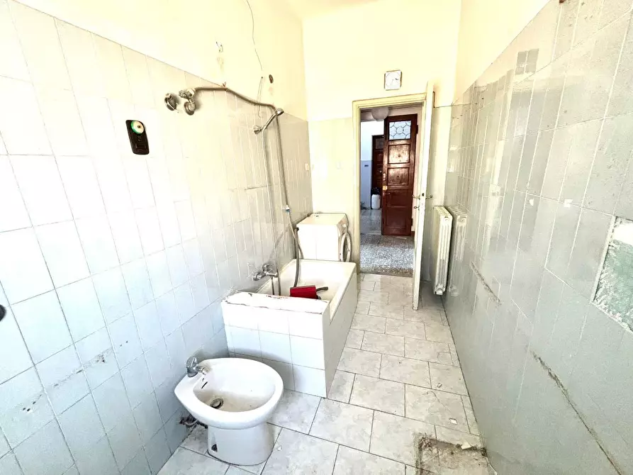 Immagine 6 di Appartamento in vendita  a Pisa
